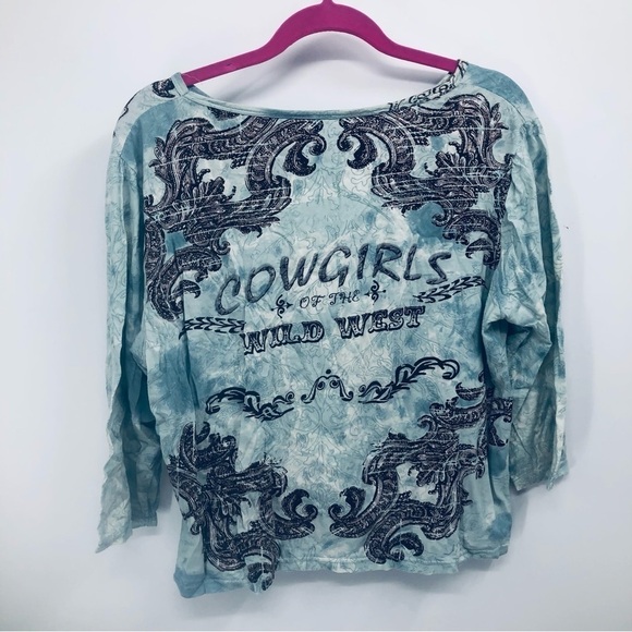 Take two women’s 3/4 inch sleeve‎ blue top graphic, cowboy size large - Picture 5 of 6